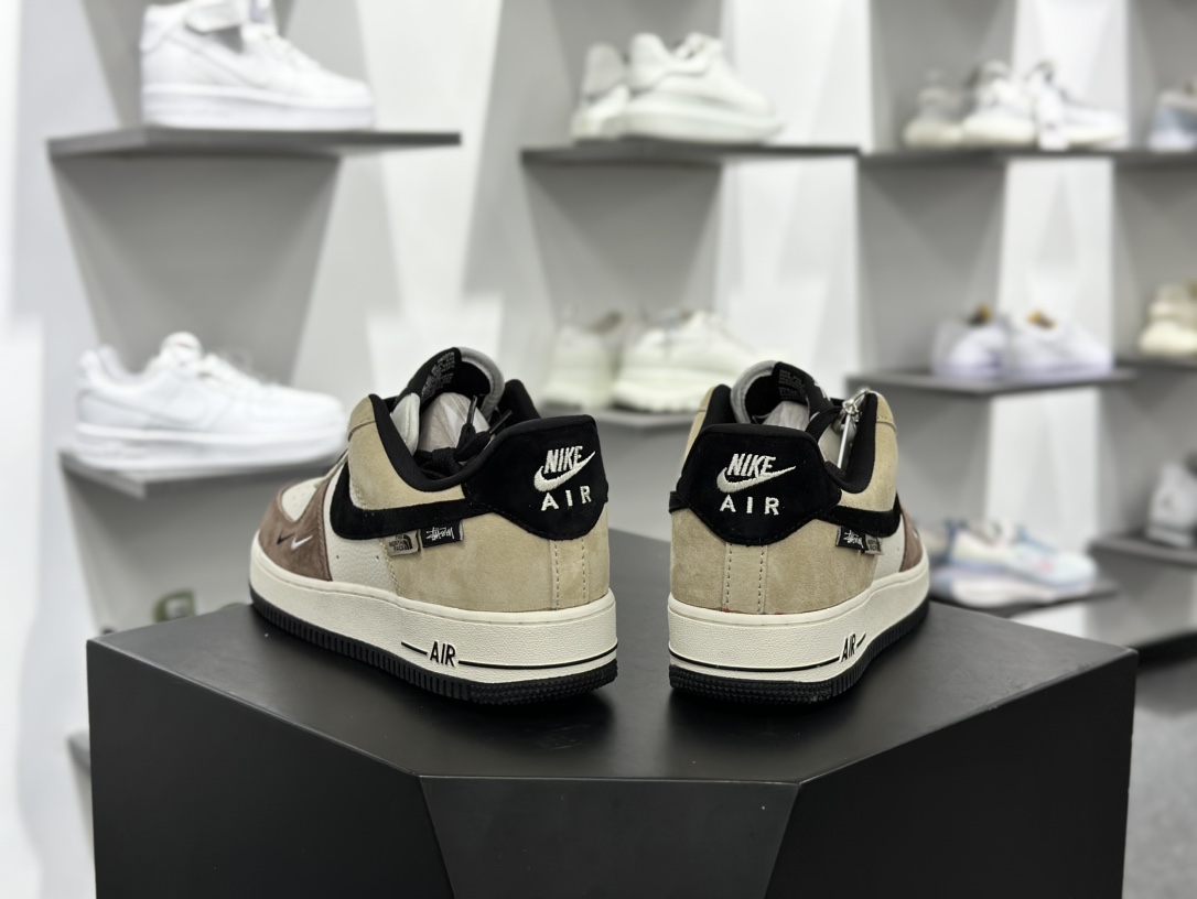 北面The North Face x Stussy x Nike Air Force 1 07 Low”TNF”空军一号板鞋“联名深棕米卡其黑斯图西北面” KK1988-018