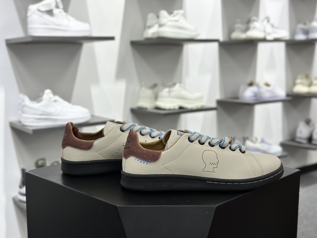 Brain Dead x adidas Stan Smith Low”BLISS”史密斯系列低帮板鞋“联名米白棕脑死亡”IH3432