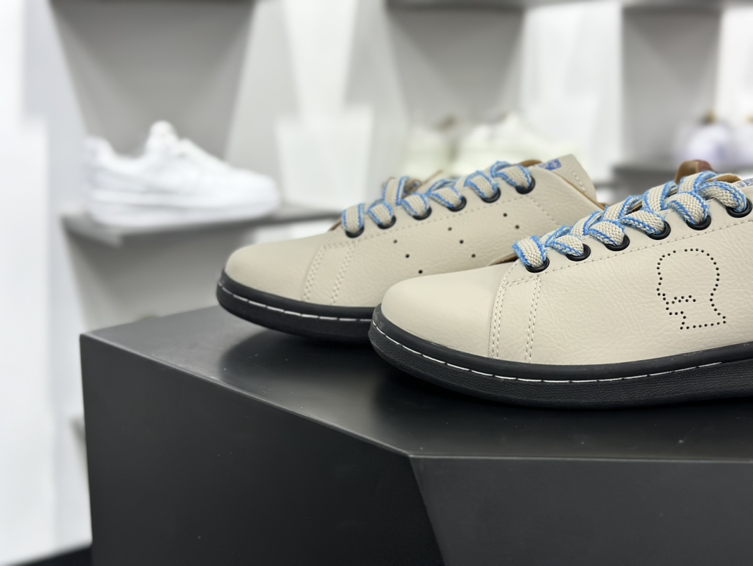 Brain Dead x adidas Stan Smith Low”BLISS”史密斯系列低帮板鞋“联名米白棕脑死亡”IH3432