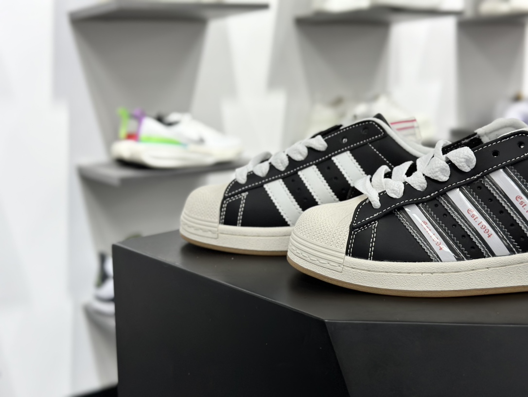 阿迪达斯Adidas Originals Campus 00s 学院系列运动板鞋
