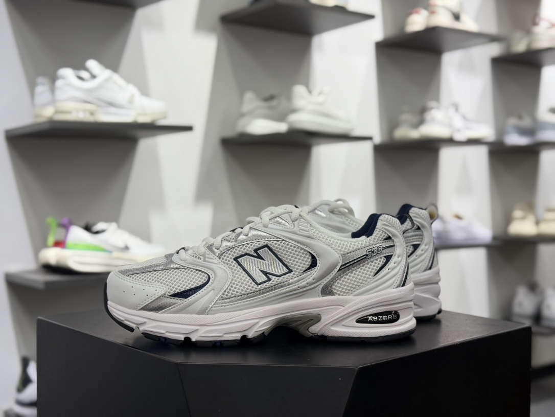 NB新百伦New Balance MR530系列低帮复古老爹风休闲运动跑步鞋“皮革全白” MR530NW
