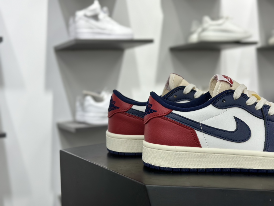 Air Jordan AJ1 Retro Low OG 低帮 白蓝红 HQ2993-100