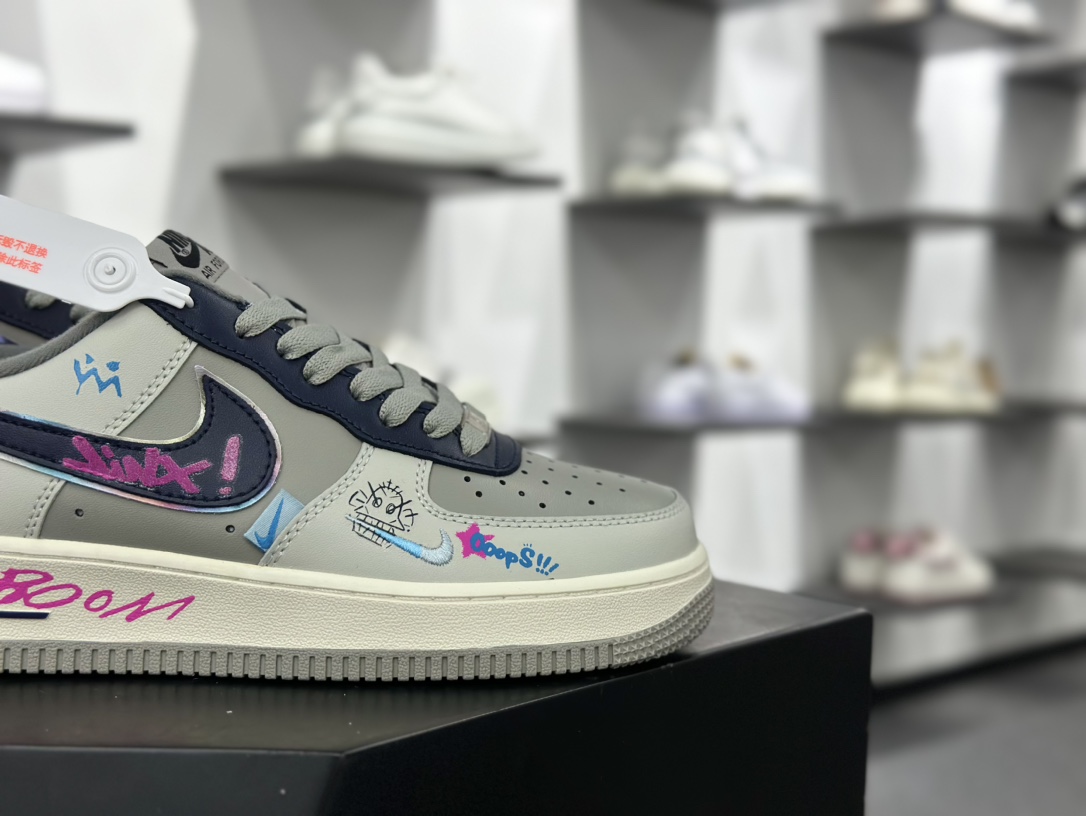 K Nk Air Force 1'07 Low ”Jinkesi” 英雄联盟系列 金克丝 空军一号定制低帮秋冬休闲板鞋 XL2321-222