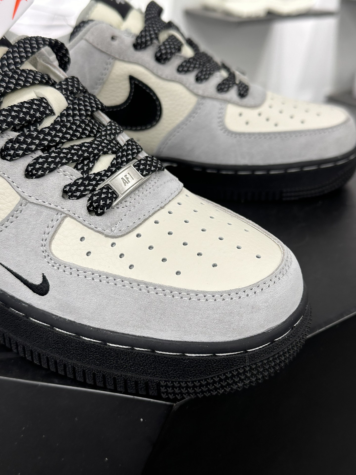 Nike Air Force 1 Low 07 x Stussy 灰黑小钩满天星 XZ6188-195