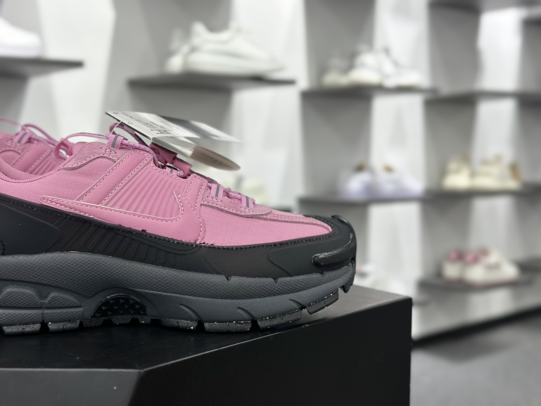 耐克Nike Zoom Vomero Roam 5 Roam 复古跑五代休闲运动慢跑鞋  HQ2181-300