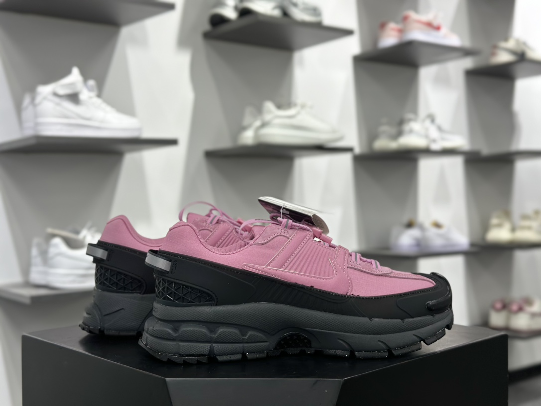 耐克Nike Zoom Vomero Roam 5 Roam 复古跑五代休闲运动慢跑鞋  HQ2181-300