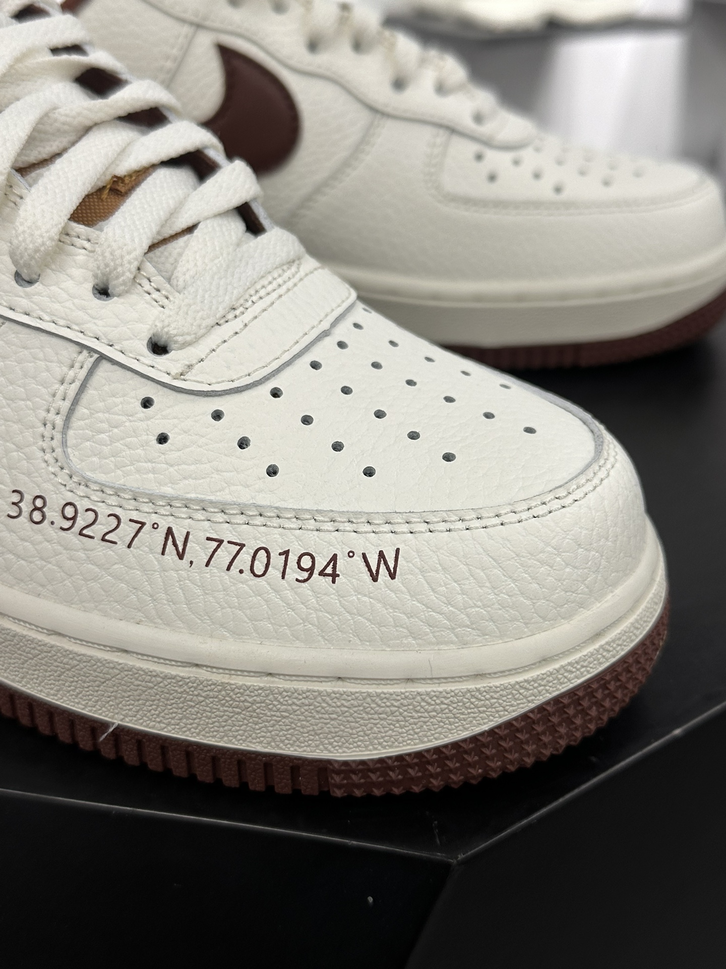 Air Force 1 '07 Low 米棕 HQ7027-100