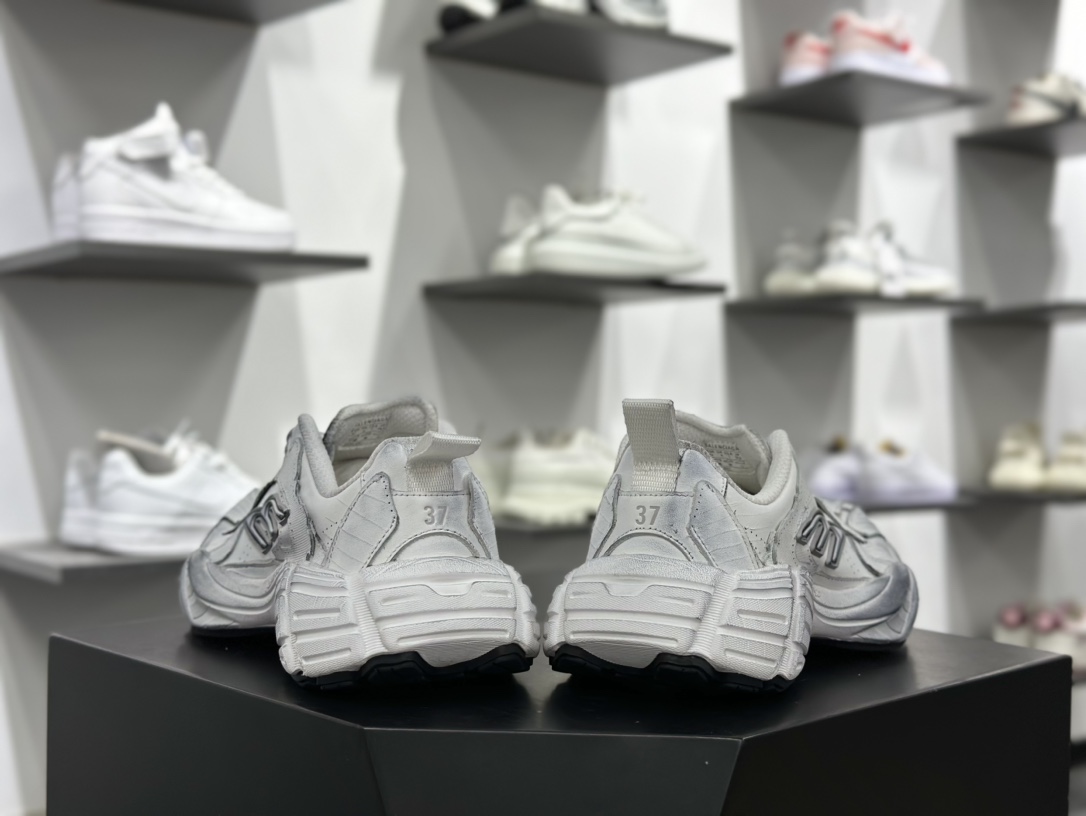 Balenciaga巴黎世家16代 MONDAY 黑色其前卫的设计 825417 WDTSC 1000