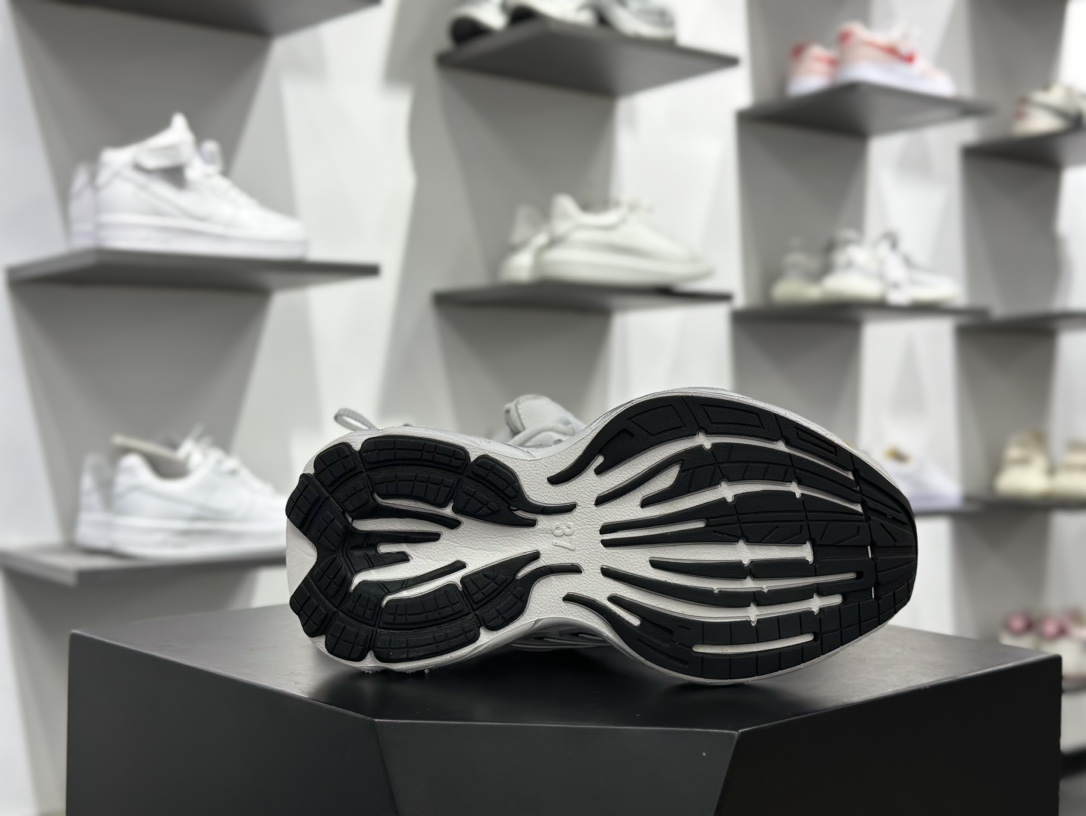 Balenciaga巴黎世家16代 MONDAY 黑色其前卫的设计 825417 WDTSC 1000