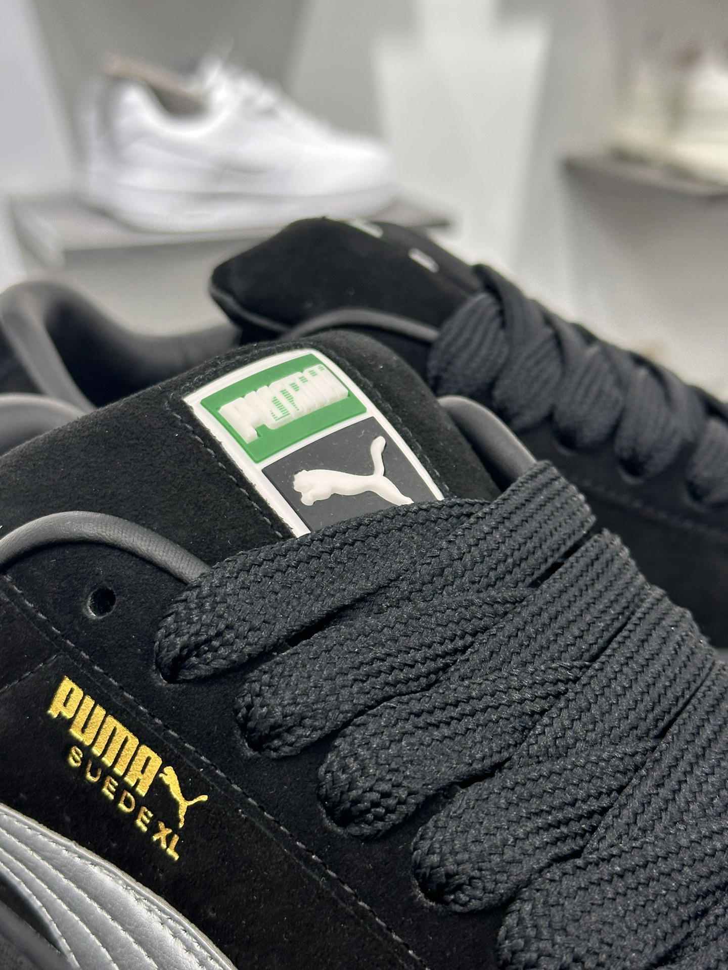Puma Suede XL 绒面革舒适百搭休闲低帮板鞋  401413-01