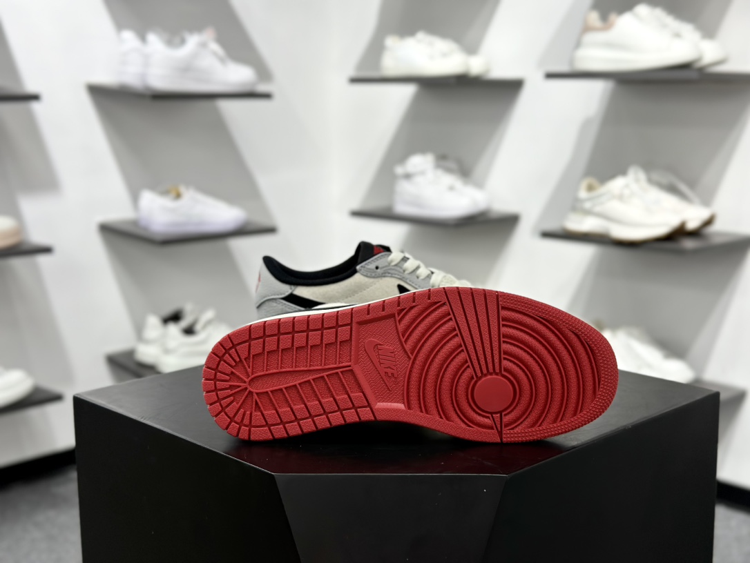 Supreme x Travis Scott x Nike Air Jordan 1 Low OG SP”Supreme”AJ1乔丹一代篮球鞋“TS联名米灰黑刺绣红标倒钩” DM7866-078