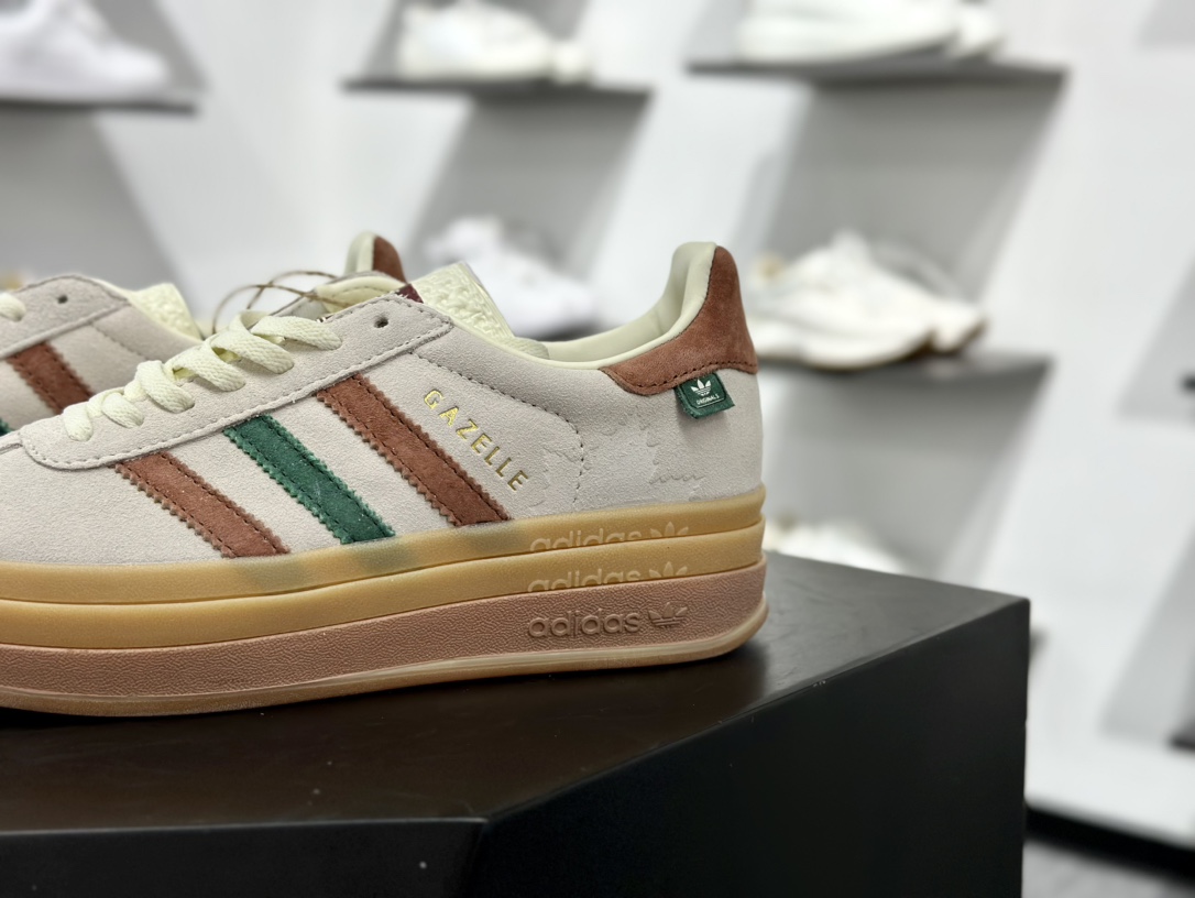 阿迪达斯Adidas Originals Gazelle Bold W 羚羊松糕系列低帮休闲运动板鞋“翻毛浅灰深绿酒红生胶底” IG3685