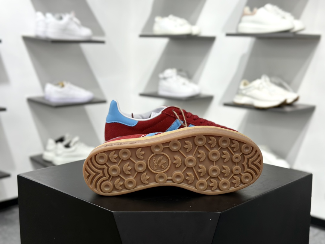 阿迪达斯Adidas Originals Gazelle Bold W 羚羊松糕系列低帮休闲运动板鞋“酒红米白蛇年限定” JQ5977