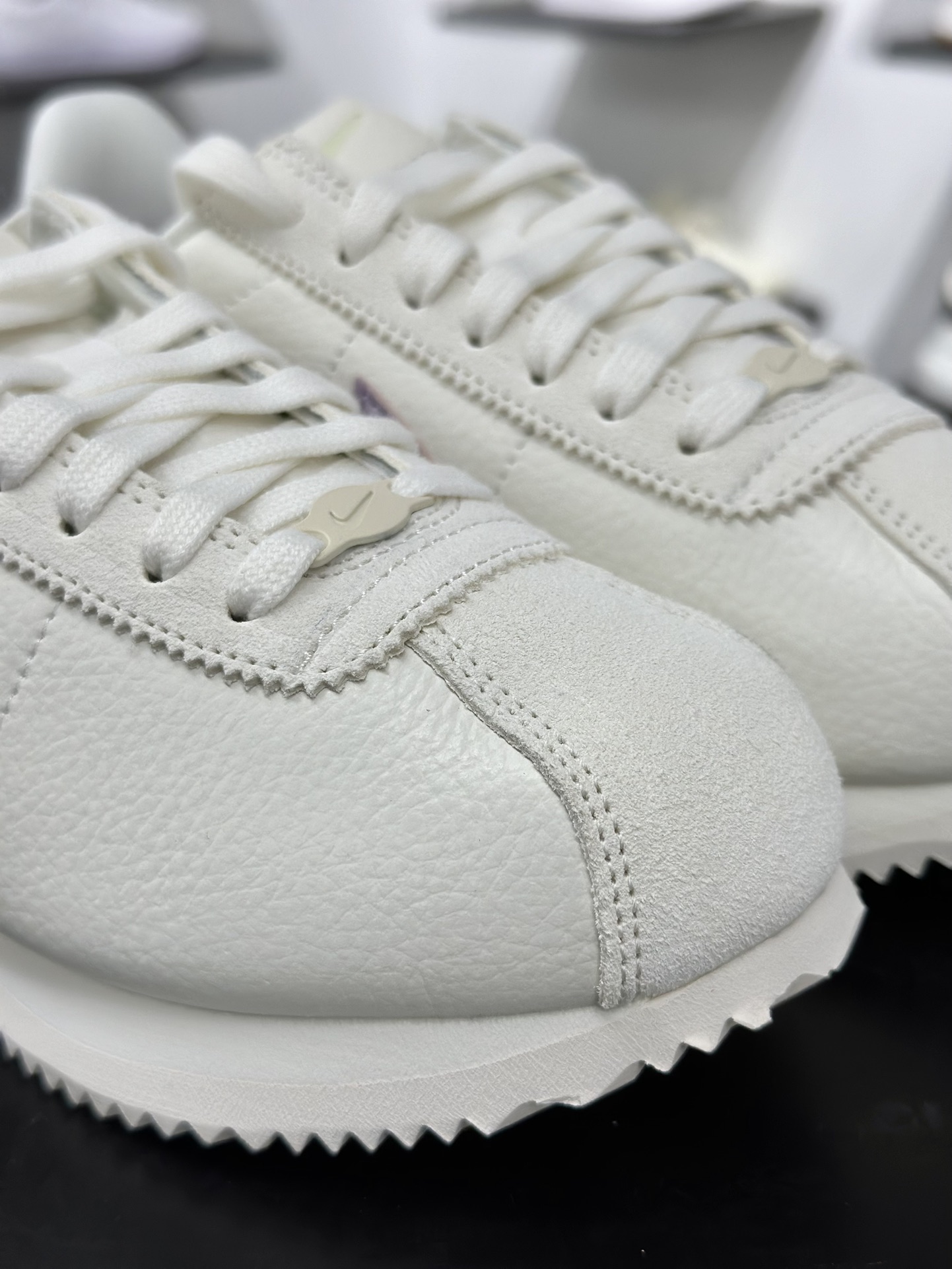 ＃GT纯原 NK Classic Cortez Leather 阿甘复古初代皮革慢跑鞋 FJ4608-133