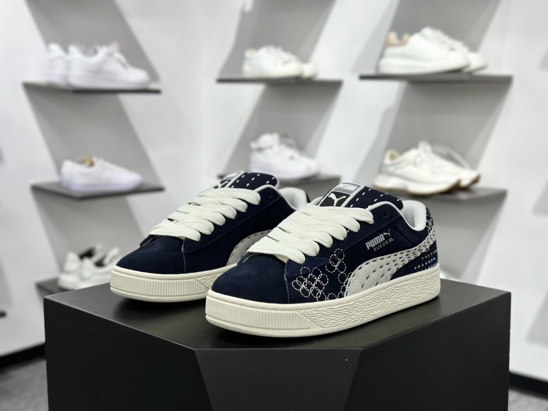 彪马PUMA Suede Low XL”Sashiko”经典明星系列低帮面包运动板鞋“翻毛藏蓝浅灰刺子绣” 395777-01