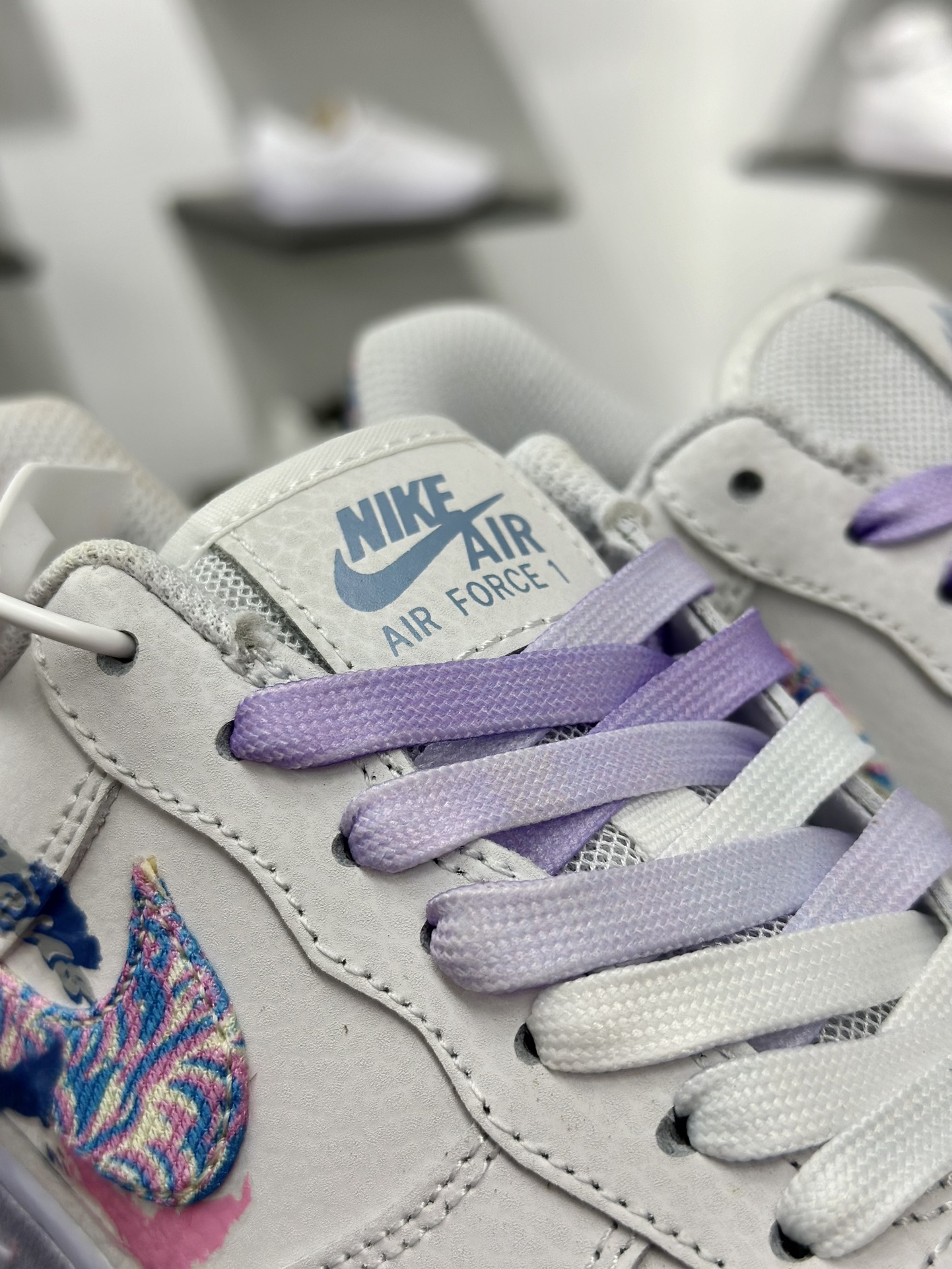 Nike Air Force 1 Low 二次元手绘涂鸦  CZ0377-002