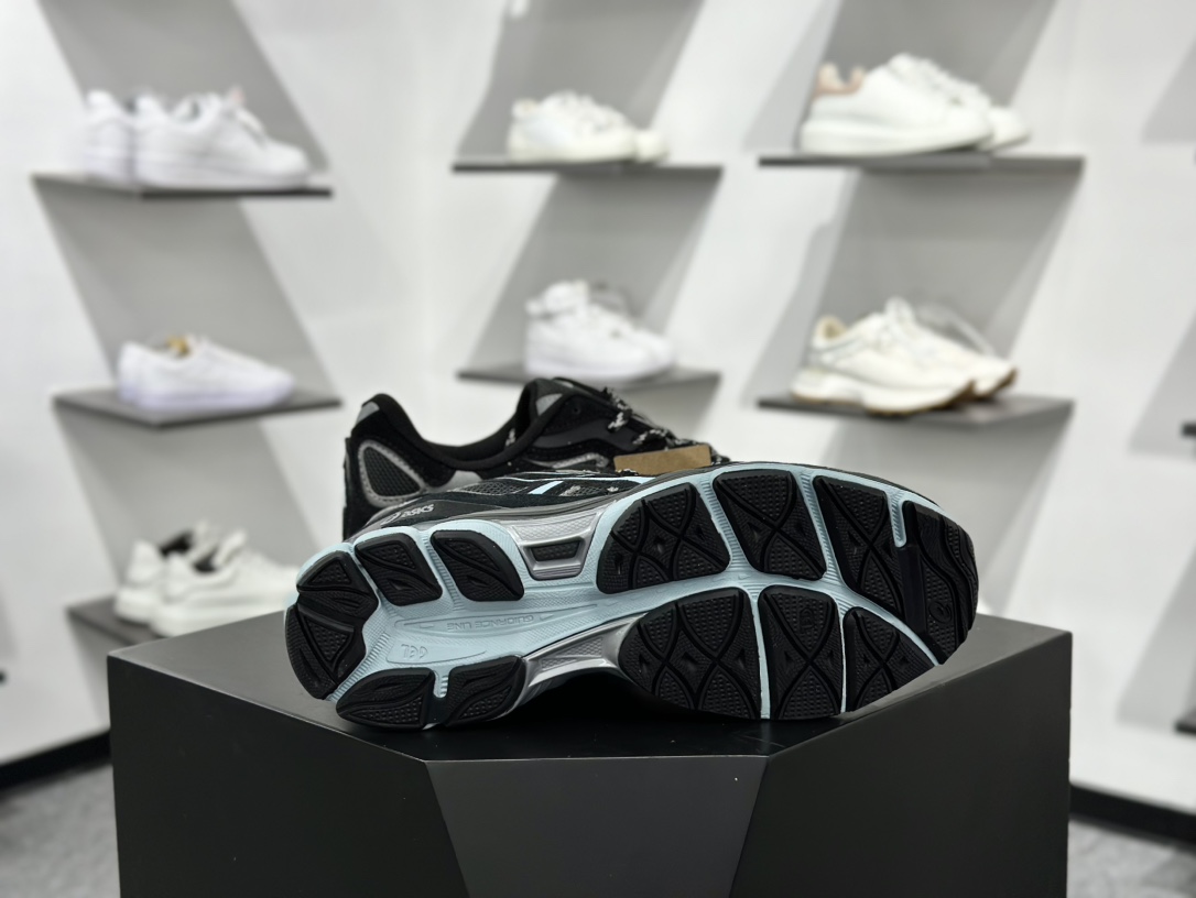 Asics Gel-NYC”Black Grey”系列低帮复古休闲运动慢跑鞋“联名黑银深灰” 1203A571-001