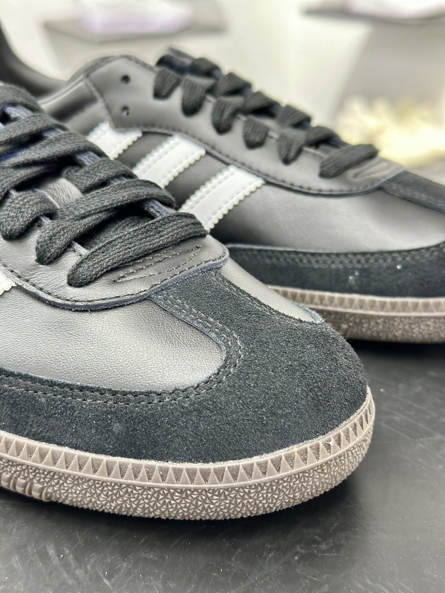 阿迪达斯/三叶草Adidas Originals Samba OG桑巴舞系列绅士德训运动板鞋“黑白莱茵石贴钻” B75807