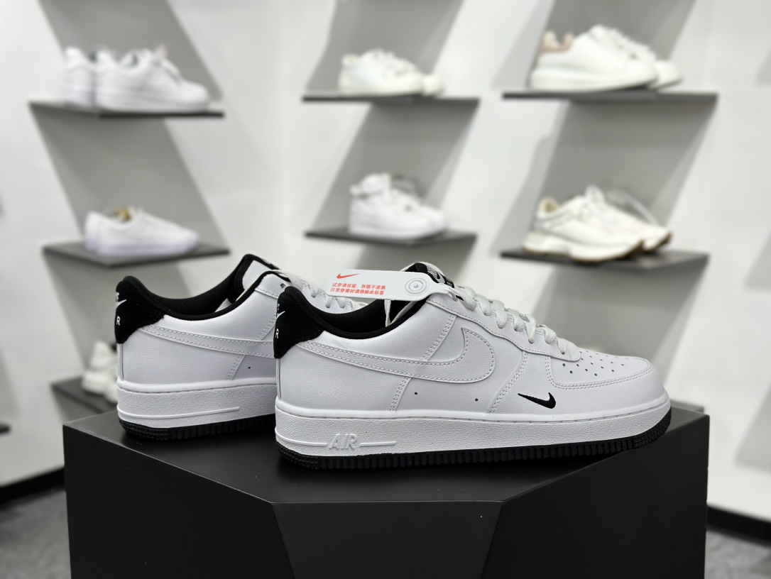 Nike Air Force 1 Low 07 白黑小钩  HM9483-101