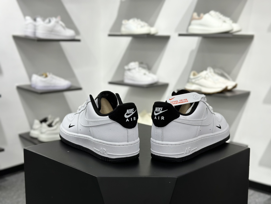 Nike Air Force 1 Low 07 白黑小钩  HM9483-101