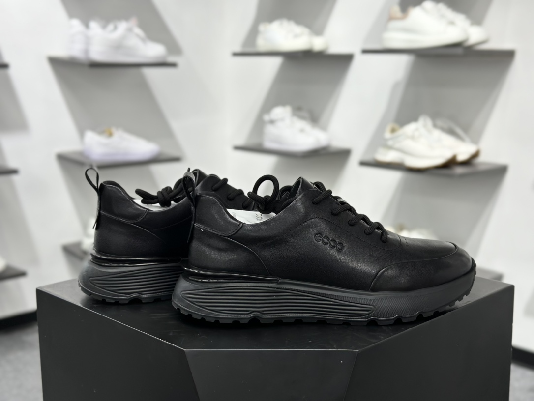 爱步/ECCO Men's Classic Tuke Boen Low 系列低帮系带经典运动鞋“皮革全黑”630796 01001