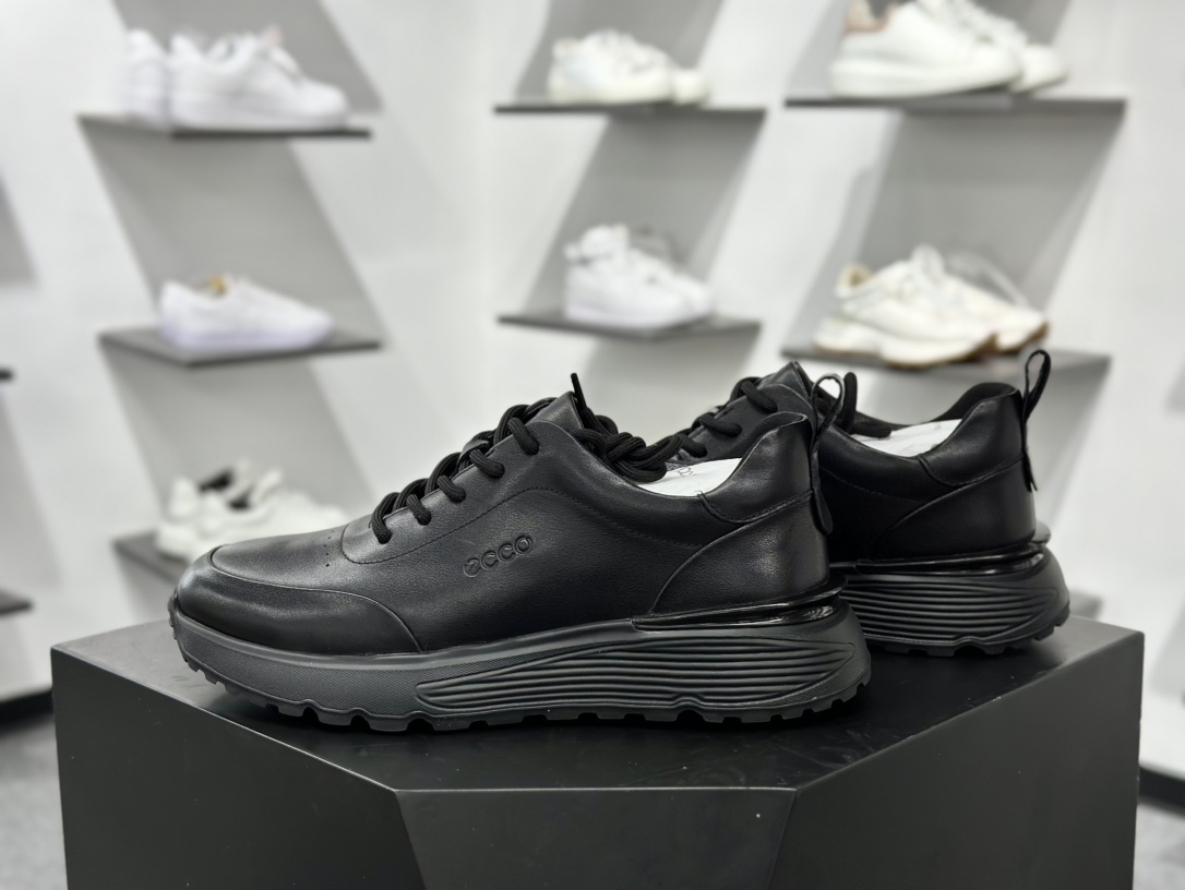 爱步/ECCO Men's Classic Tuke Boen Low 系列低帮系带经典运动鞋“皮革全黑”630796 01001