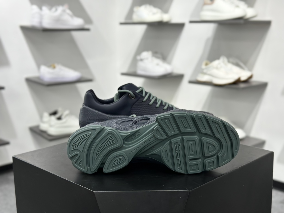 ECCO爱步Men's Sports Running Biom C Leather 健步C系列低帮系带真皮运动鞋“皮革暗蓝石绿”800334 61095