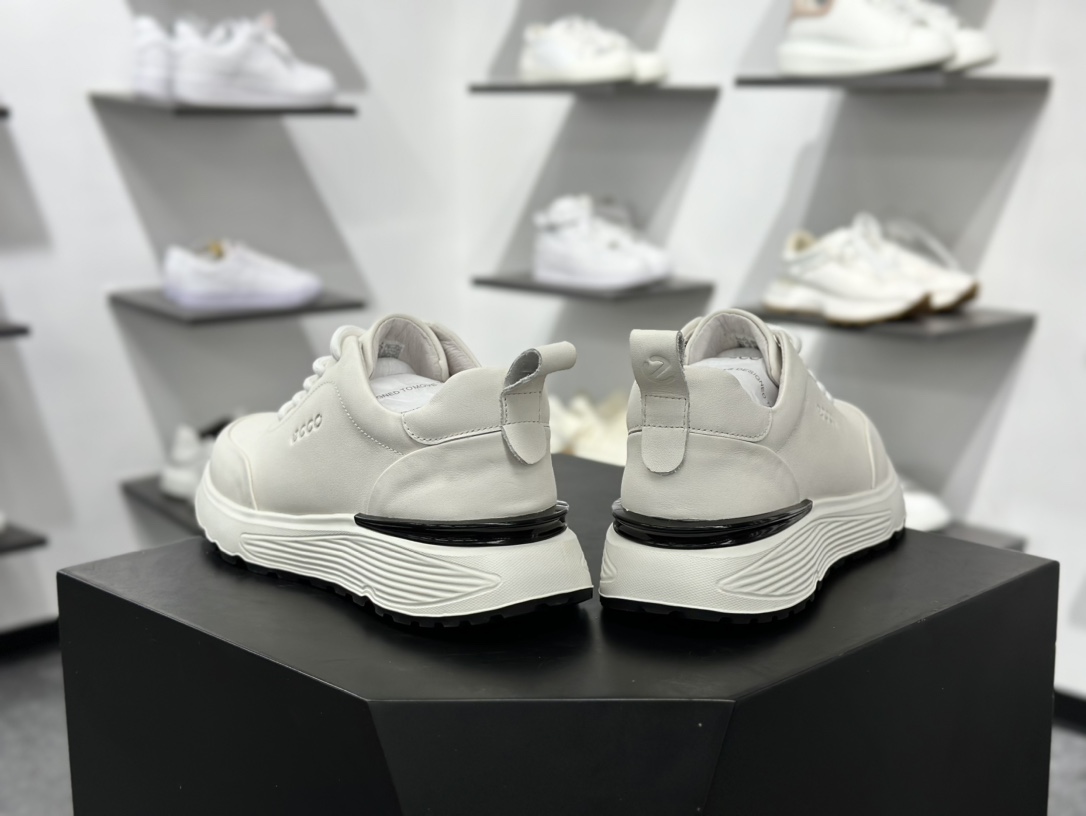 爱步/ECCO Men's Classic Tuke Boen Low 系列低帮系带经典小白运动鞋“皮革米白黑”630796 01002