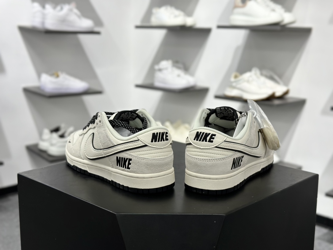Nike SB Dunk Low 米白黑  BB7518-023