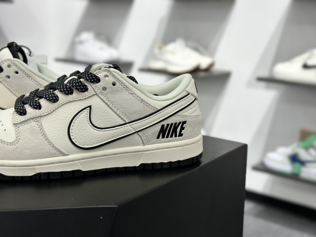 Nike SB Dunk Low 米白黑  BB7518-023