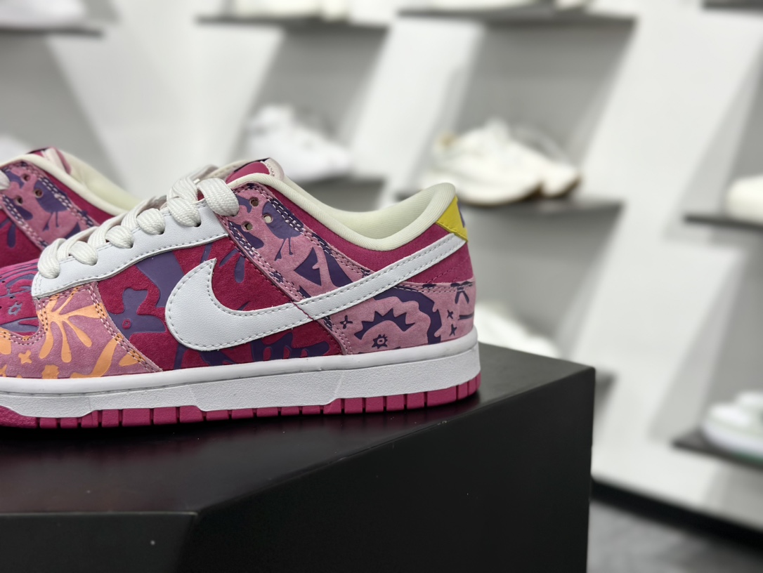 Nike SB Dunk Low 粉色印花  XD6188-047