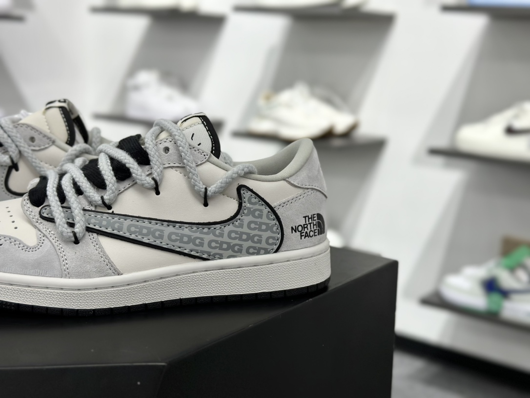 Fragment x TS x Air Jordan 1 Low x 北面 解构绑带 三方联名倒钩低帮  XX3318-516