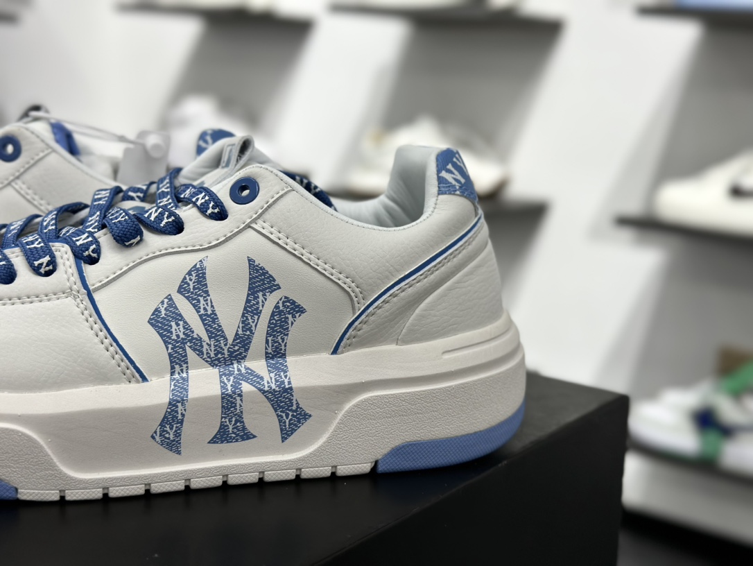 MLB Giày MLB Chunky Liner Mono 学长鞋系列低帮老爹风轻量增高板鞋“皮革蓝白NY压纹LOGO” 3ASXD025N-50BLS