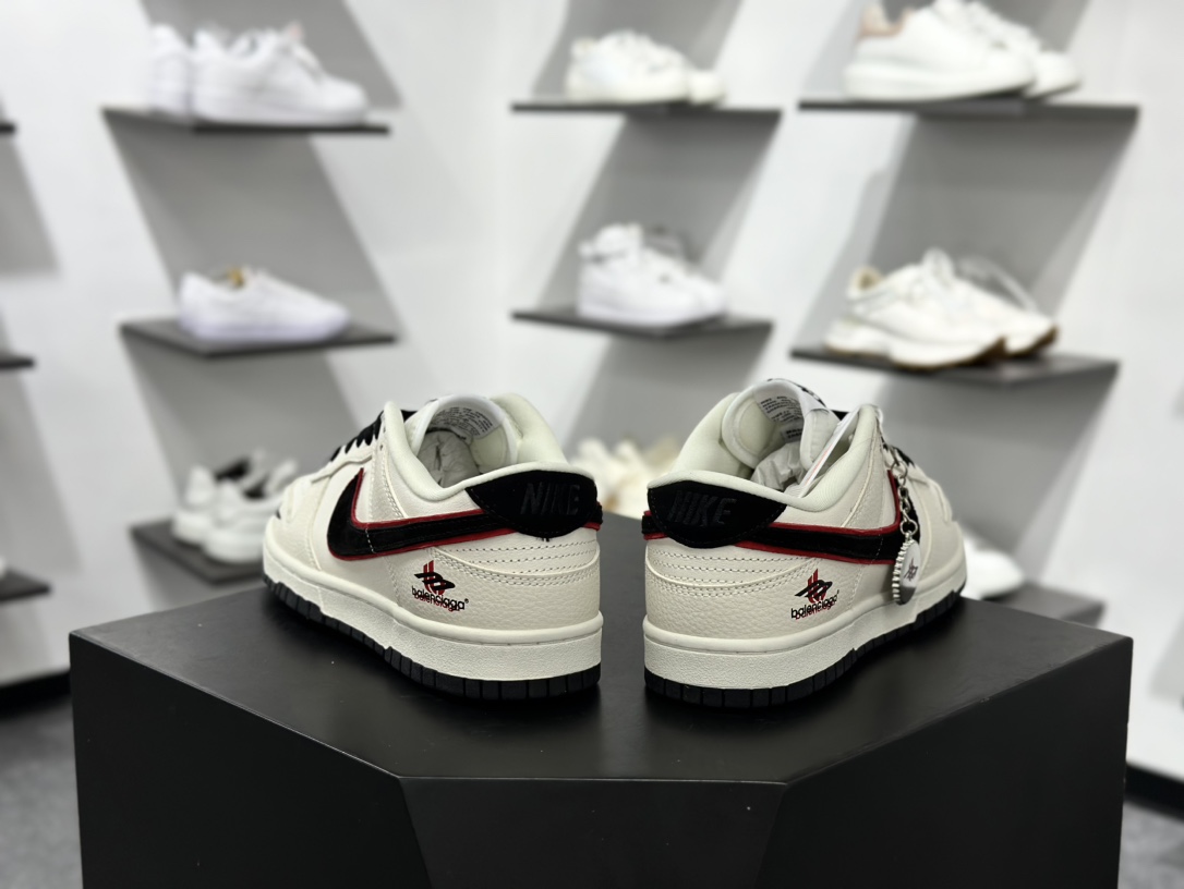 Nk SB Dunk Low 巴黎世家联名 米白黑勾 周年高端定制 低帮休闲板鞋 LW1818-110