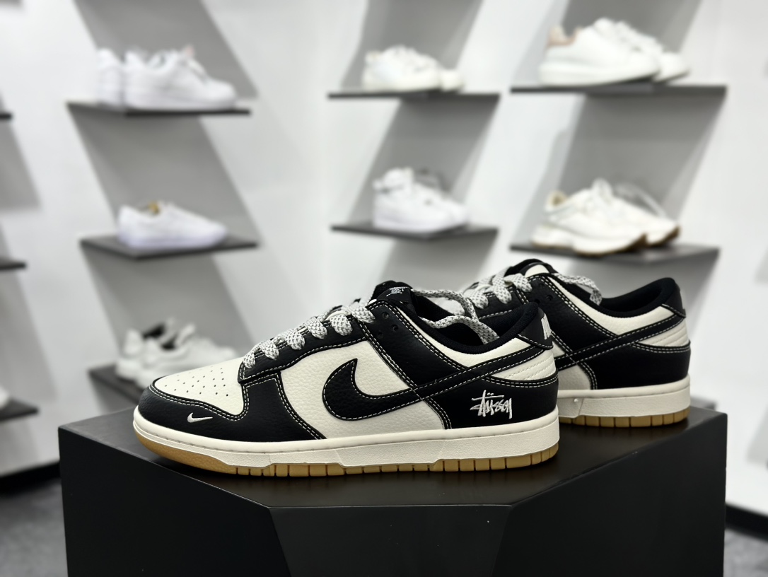 The North Face x Nike Dunk Low 北面联名-米白黑生胶  XX3168-119