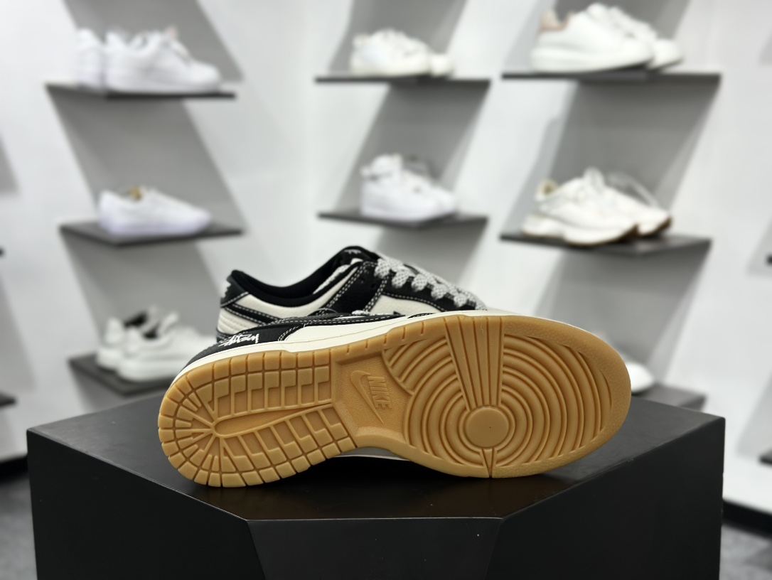 The North Face x Nike Dunk Low 北面联名-米白黑生胶  XX3168-119