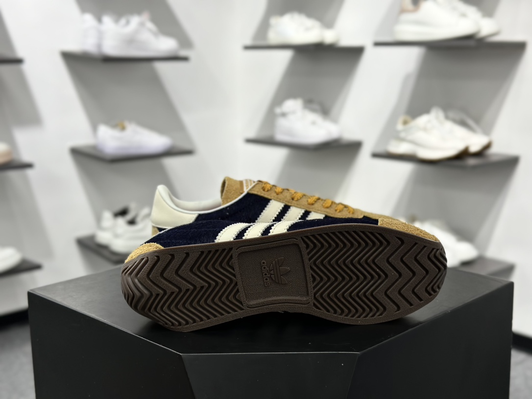 FeiFei Ruan x Adidas Country OG”Black Brown”国民系列低帮慢跑鞋“联名黑白棕黄” ID3652