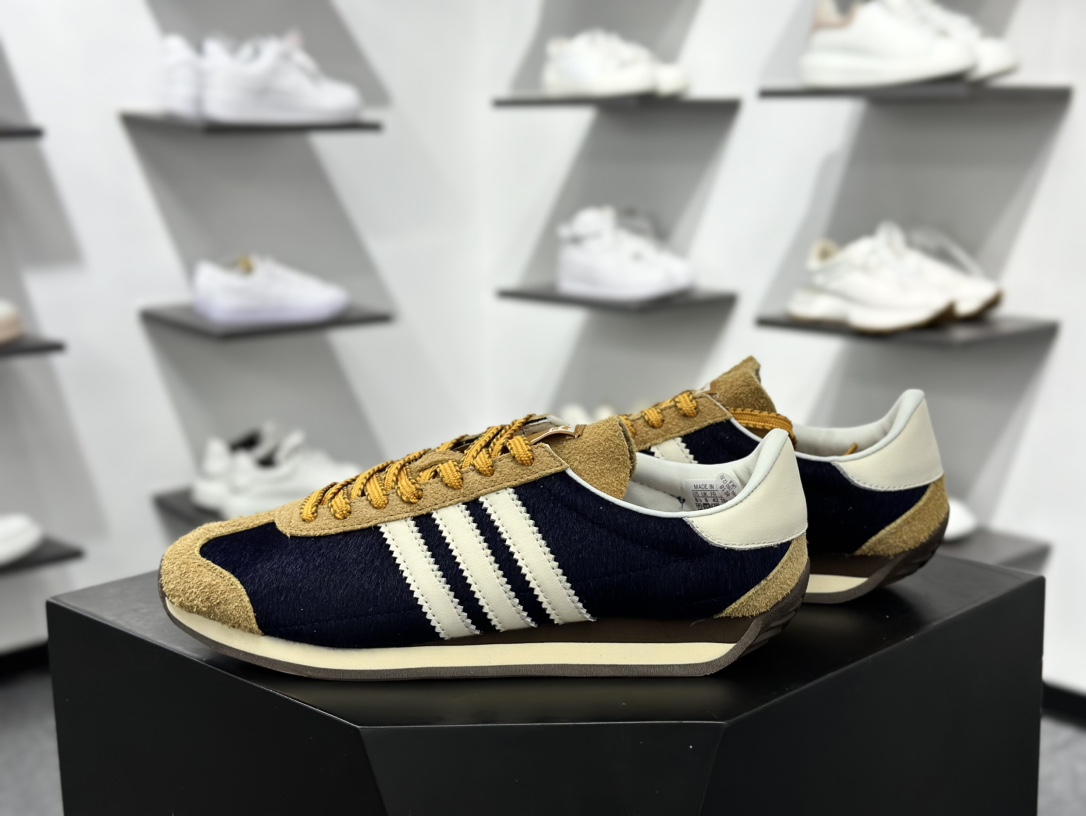 FeiFei Ruan x Adidas Country OG”Black Brown”国民系列低帮慢跑鞋“联名黑白棕黄” ID3652