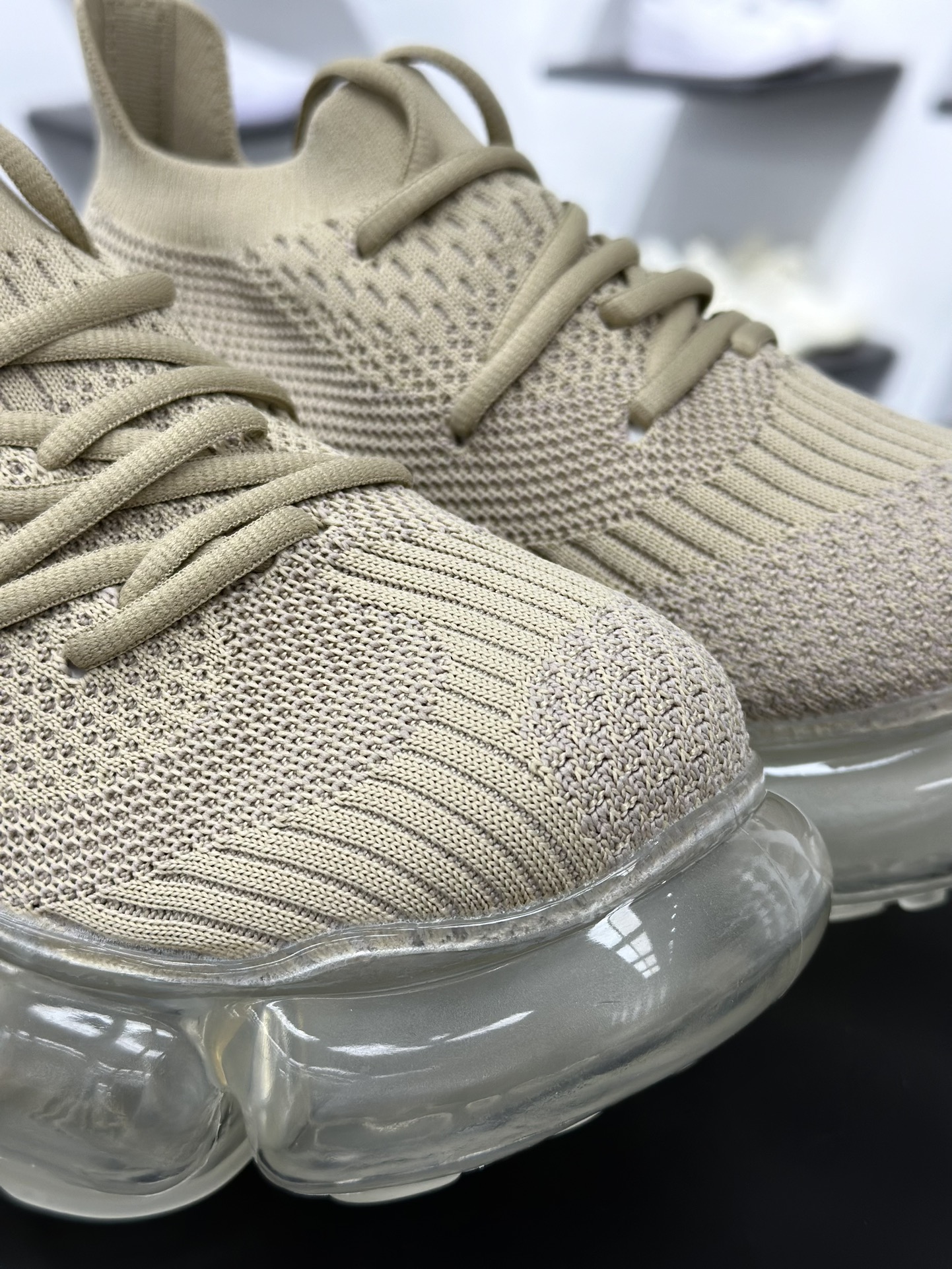 Rounds Moopie Low Sneakers 系列低帮气泡时装增高厚底泡泡鞋“针织灰” MPTP10-A1KT1190
