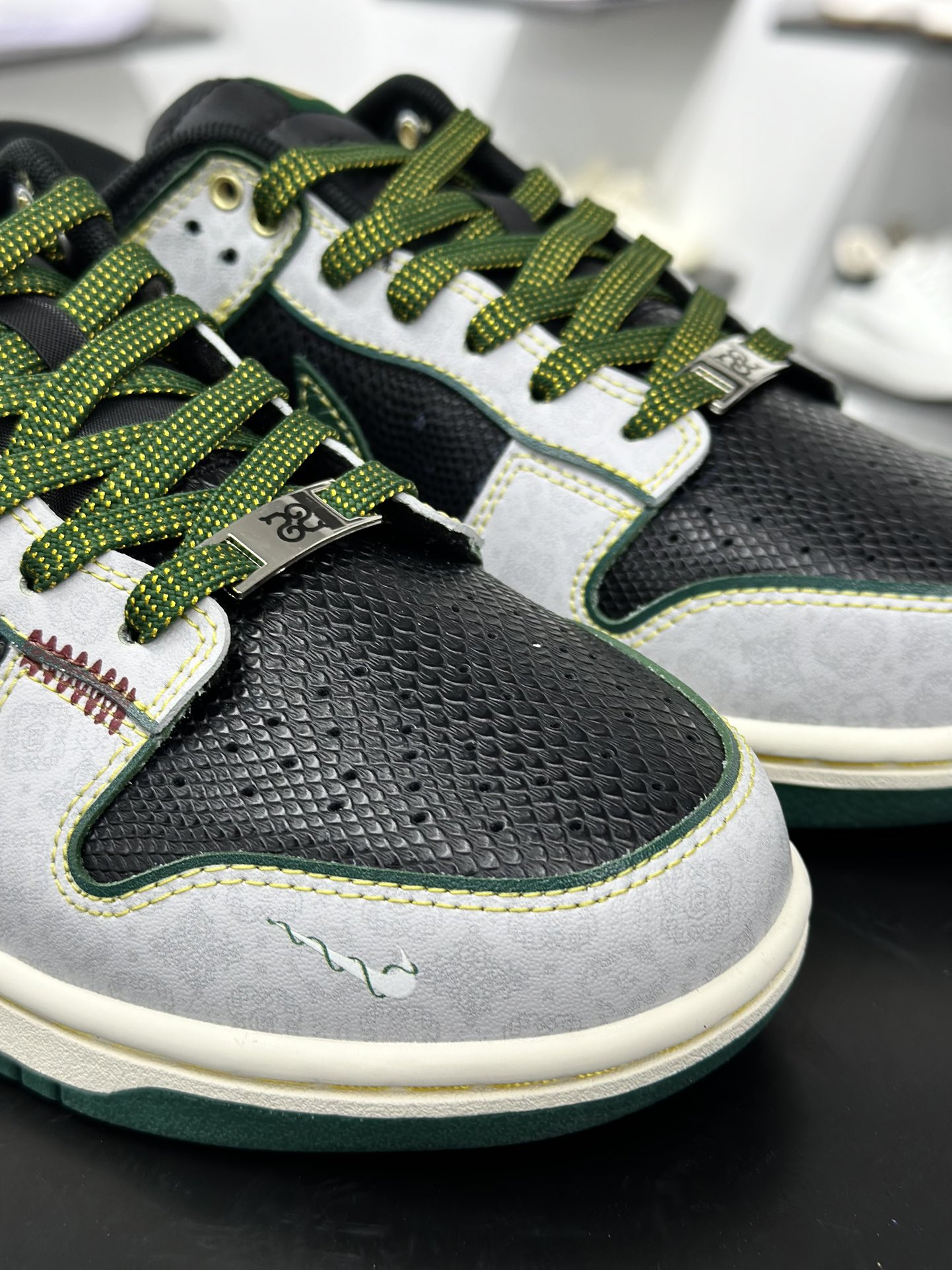 Supreme x Nike By You SB Dunk Low Retro SP扣篮系列低帮休闲运动滑板板鞋