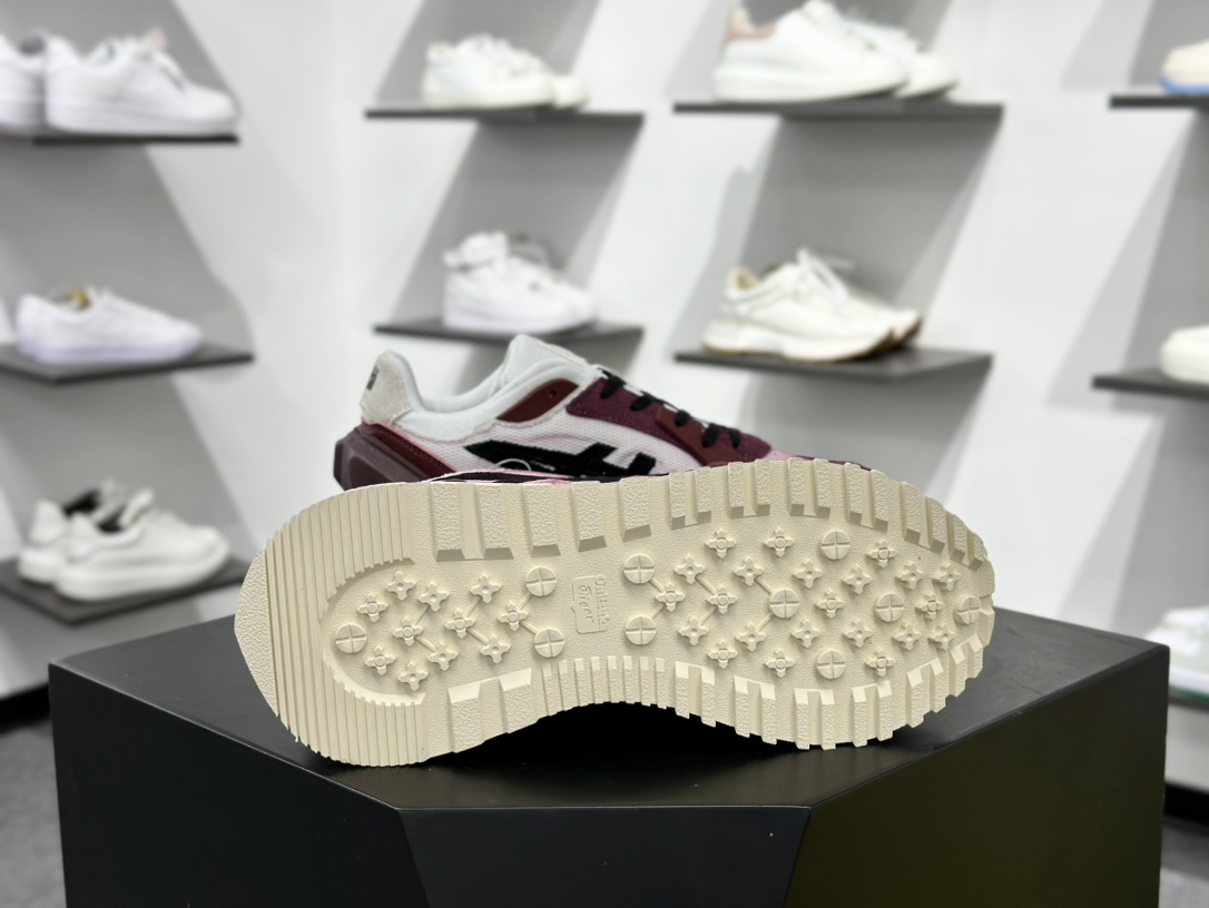 鬼塚虎/Onitsuka Tiger MOAGE CO Low 摩纳哥CO系列低帮厚底慢跑鞋“酒红白黑” 1183B555-100