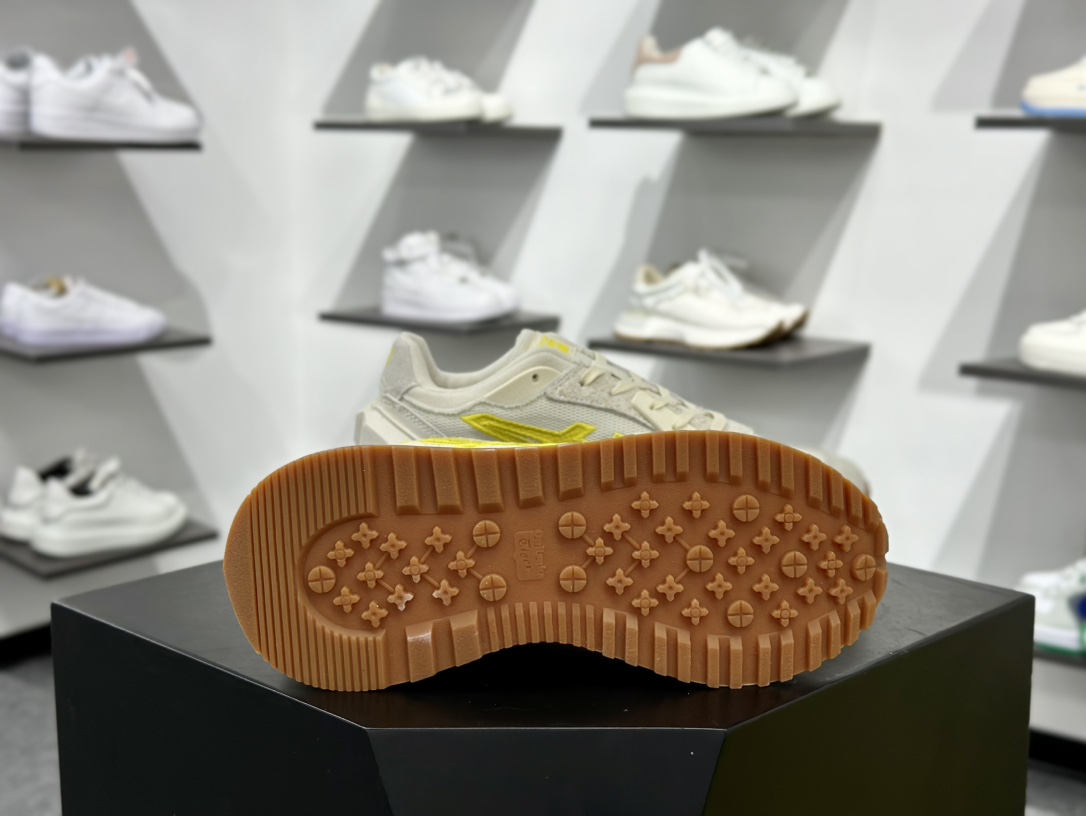 鬼塚虎/Onitsuka Tiger MOAGE CO Low 摩纳哥CO系列低帮慢跑鞋“米白浅黄” 1183B555-250