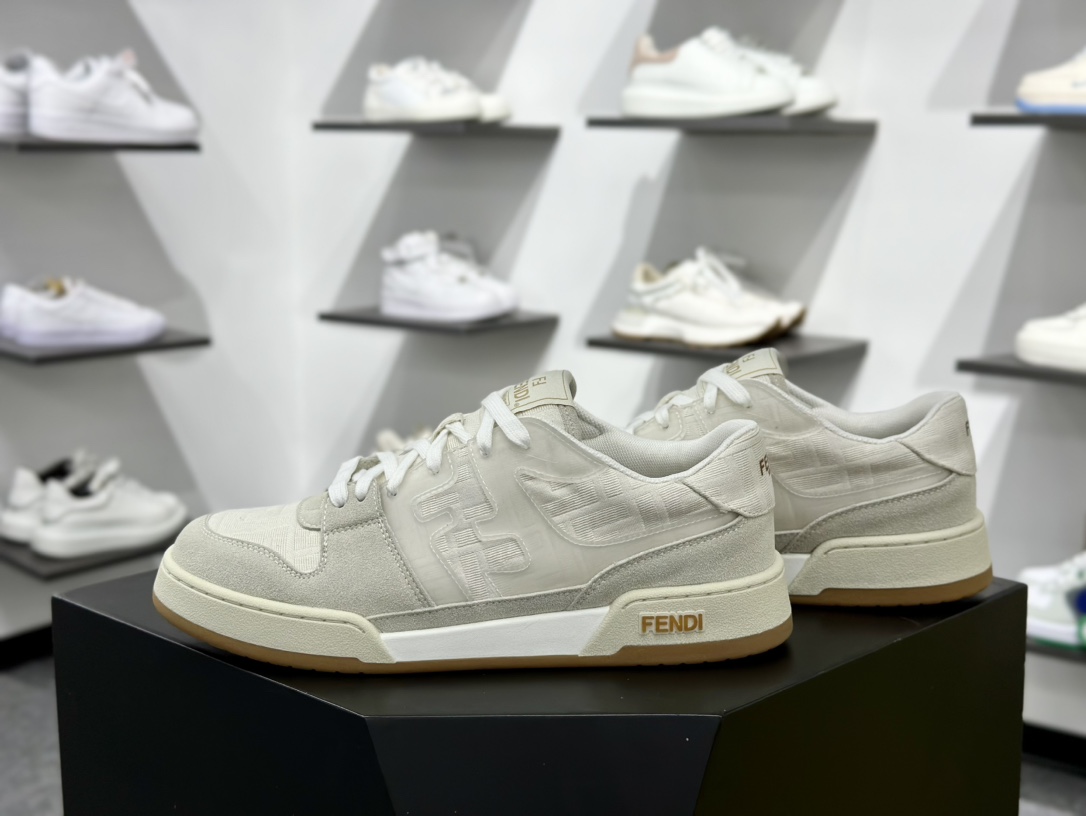 FENDI 芬迪 Match sneaters 低帮运动鞋 Fendi芬迪情侣款休闲鞋  8E8470AQ6IF1NJ3