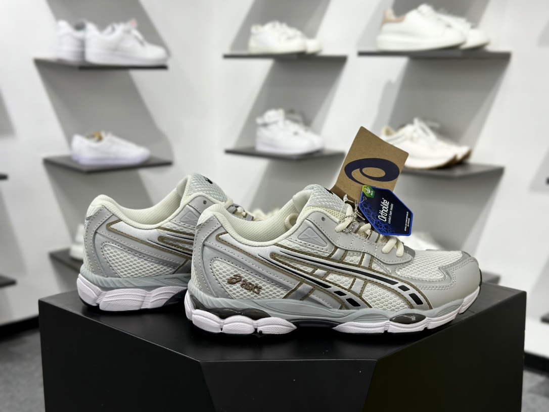 Asics Gel-NYC 2055 版本 亚瑟士运动休闲透气专业跑鞋  1203A542-100