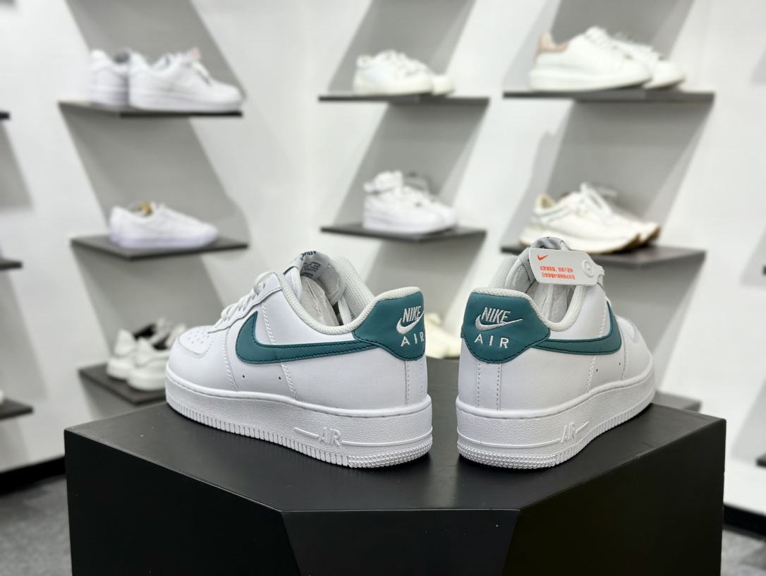 Nike Air Force 1’07 Low”Nike Air Force 1 Low ”White Photo Blue”空军一号板鞋“皮革白宝蓝钩子” FJ4146-114
