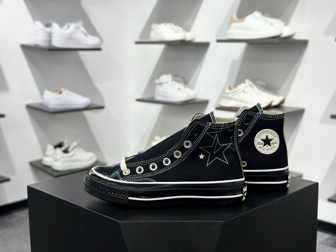 春夏新款只为你″星”动 Converse Chuck 1970s 五星缝线 五星图案 风格神秘  A15743C/A15744C