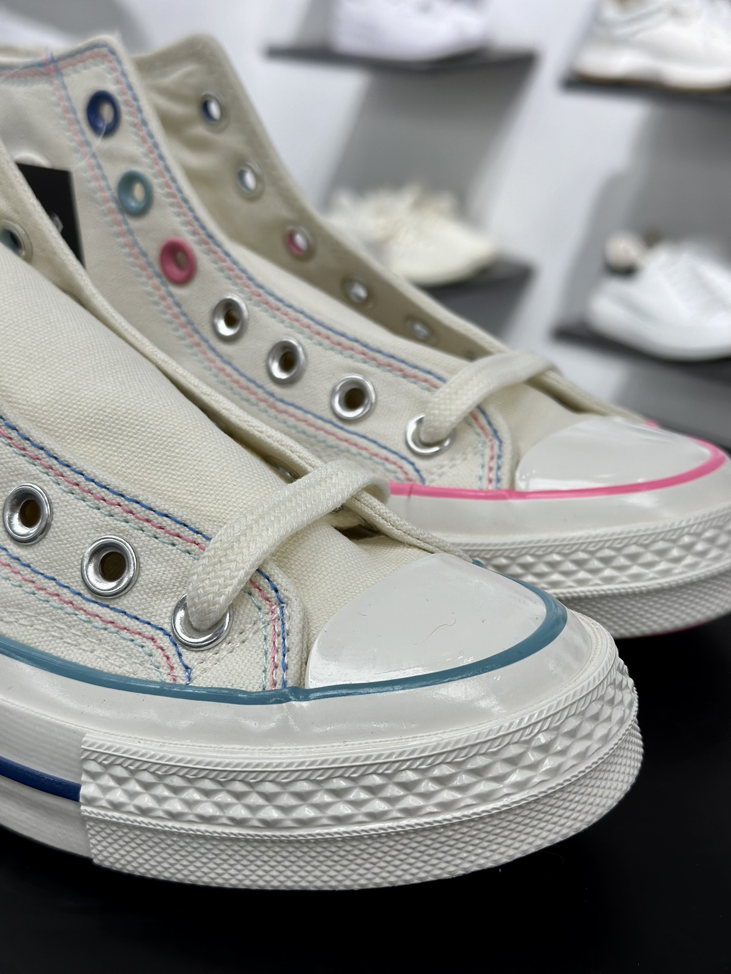 春夏新款只为你″星”动 Converse Chuck 1970s 五星缝线 五星图案 风格神秘  A15743C/A15744C