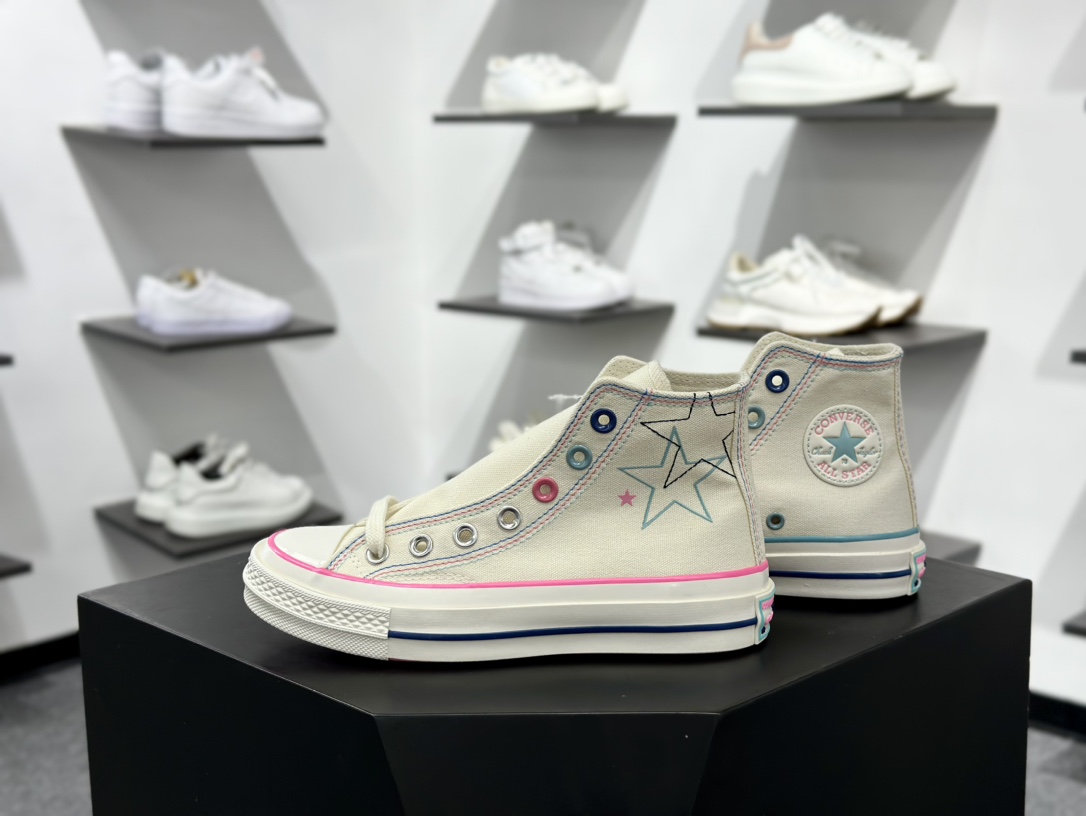 春夏新款只为你″星”动 Converse Chuck 1970s 五星缝线 五星图案 风格神秘  A15743C/A15744C