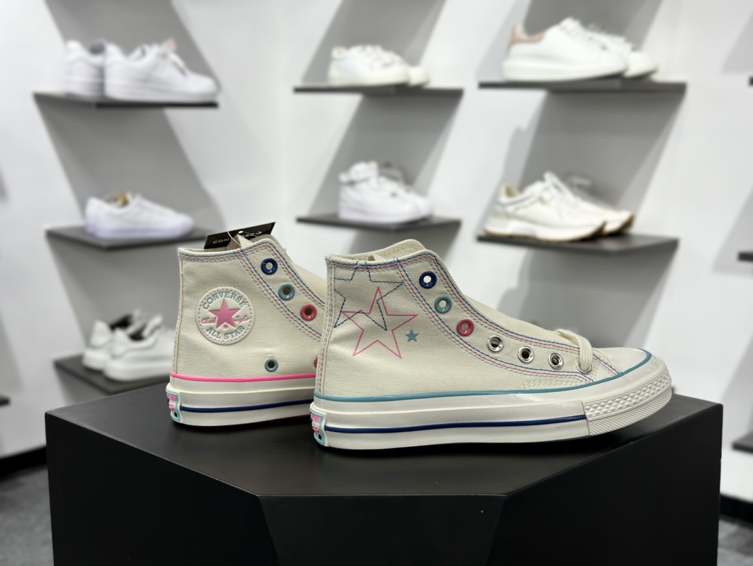 春夏新款只为你″星”动 Converse Chuck 1970s 五星缝线 五星图案 风格神秘  A15743C/A15744C