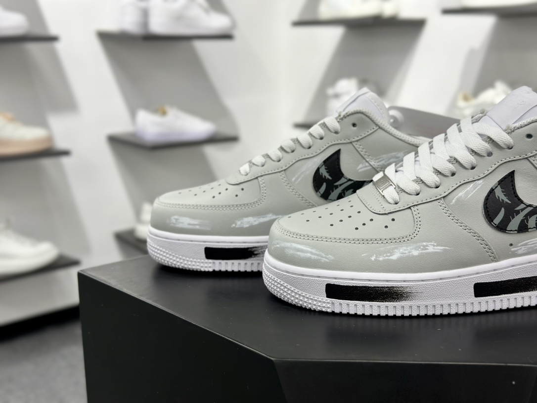 NK Air Force 1′07 Low 空军一号低帮百搭休闲运动板鞋 CW2288-111